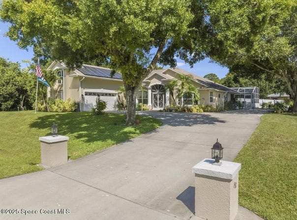 152 Academy Terrace, Sebastian, FL 32958