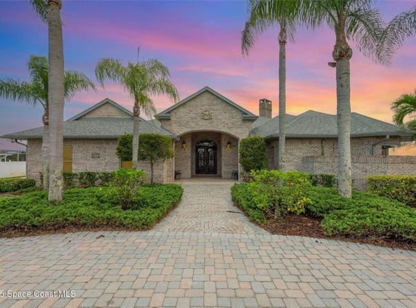 1175 TUCKAWAY DRIVE, ROCKLEDGE, FL 32955