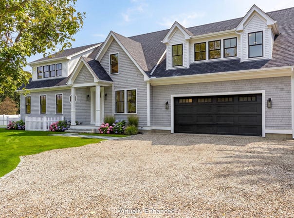 10 Notre Dame Avenue, Harwich Port, MA 02646