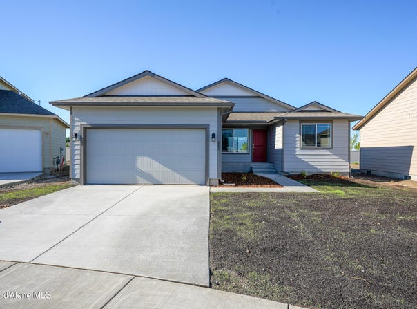 10519 Liverpool Loop, Hayden, ID 83835
