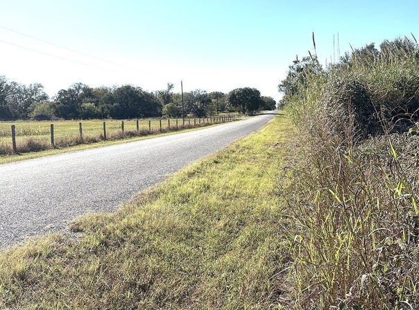 3226 County Road 247, Schulenburg, TX 78956