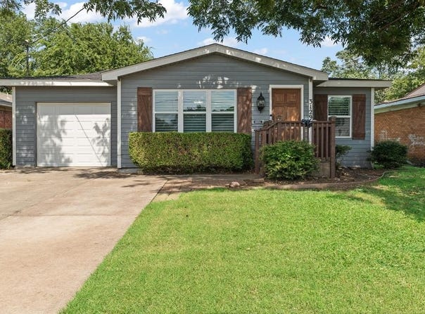 3129 Olive Place, Fort Worth, TX 76116