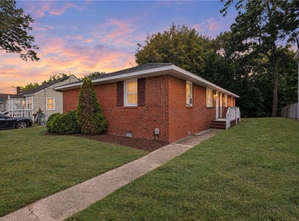 1013 Mckinley Avenue, Chesapeake, VA 23324