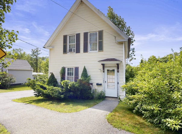 149 S South Main Street, Auburn, ME 04210