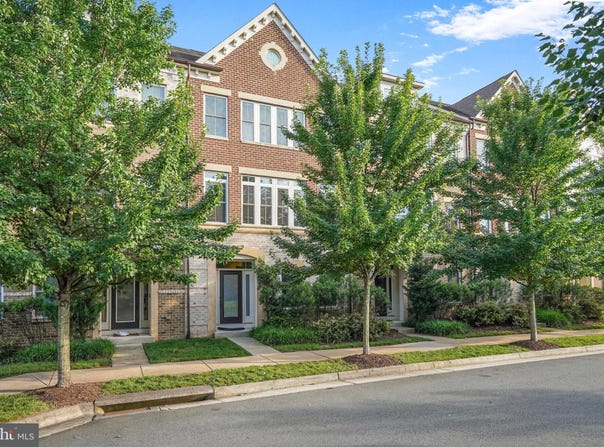 44713 PLYMPTON SQUARE, ASHBURN, VA 20147