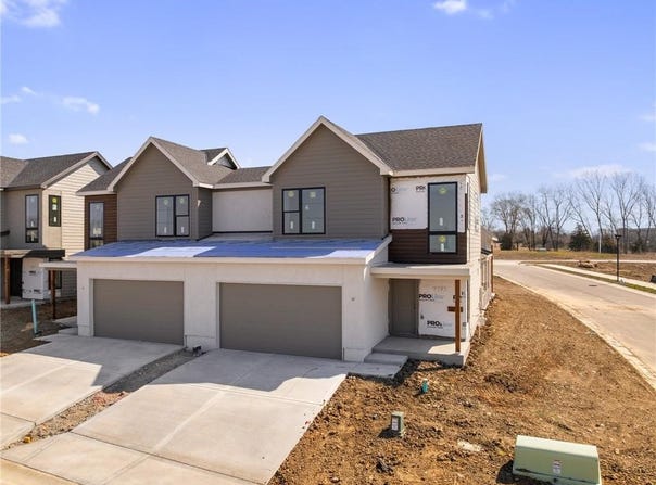 9595 Jupiter Street, Lenexa, KS 66219