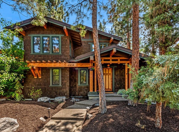 2234 NW High Lakes Loop, Bend, OR 97703