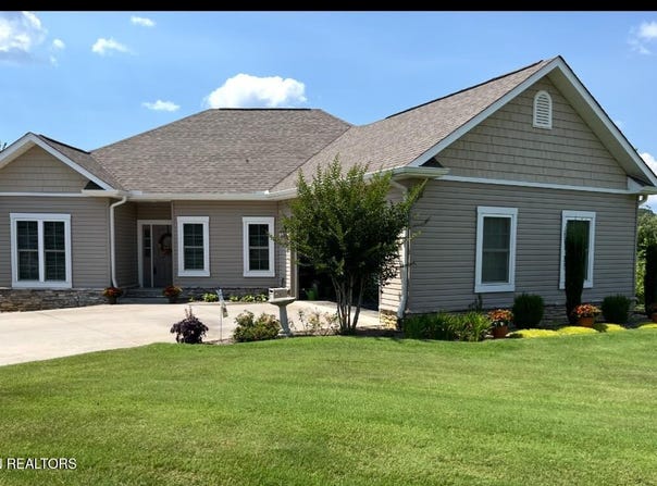 214 Unutsi Trail, Vonore, TN 37885