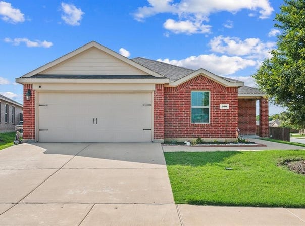 900 Sapphire Drive, Princeton, TX 75407