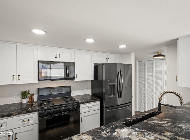 13928 Lear Boulevard lot: Please Use The Unit's Extra Parking Space., Reno, NV 89506