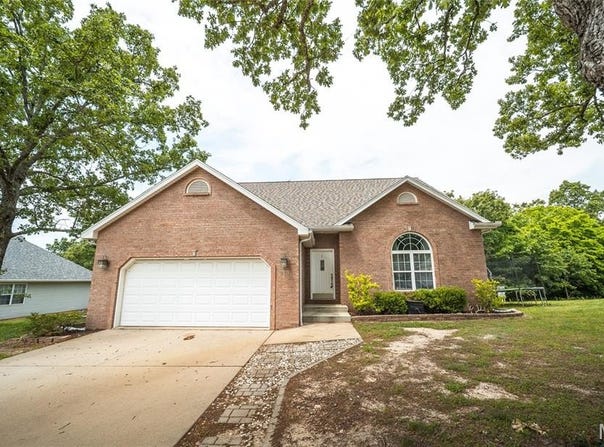 113 Ridgeview Drive, St Robert, MO 65584