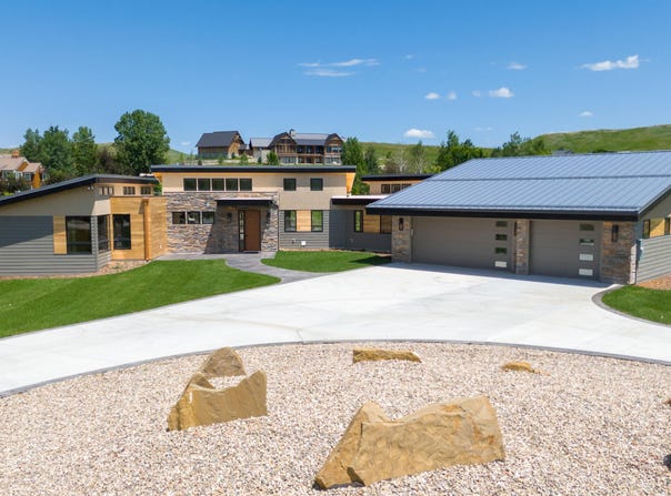 27 Heather Hill, Sheridan, WY 82801