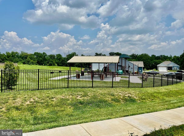 9962 ROULETTE DRIVE, HAGERSTOWN, MD 21740