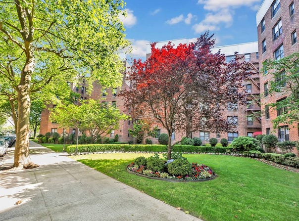 2241 Plumb 1st St, Brooklyn, NY 11229