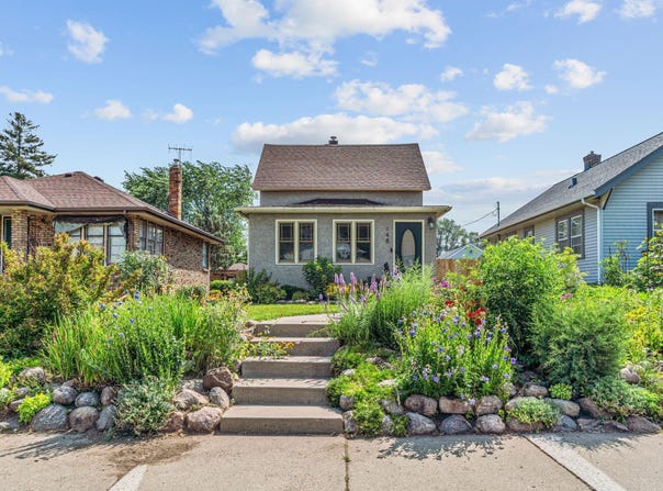 148 12th Avenue N, South Saint Paul, MN 55075