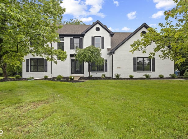 9148 Oak Knoll Lane, Fishers, IN 46037