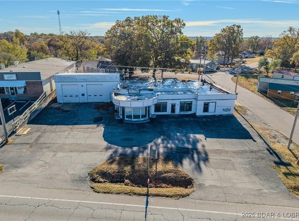 212 W Highway 54, Camdenton, MO 65020