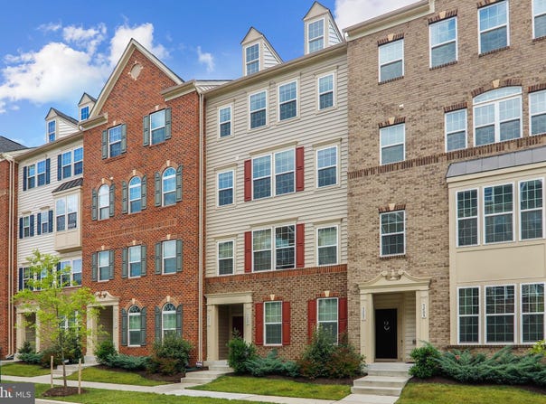 5211 STREAM BANK LANE, GREENBELT, MD 20770