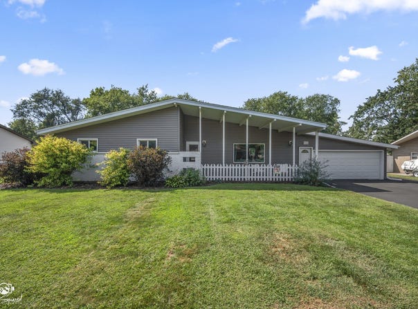 856 N Western Hills Drive, Kankakee, IL 60901
