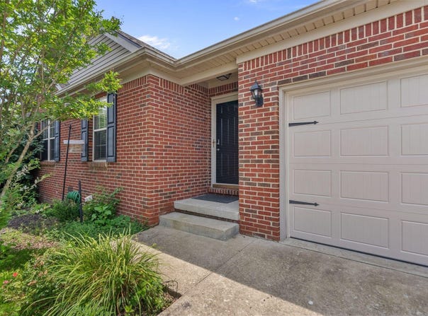 205 Jeff Court, Frankfort, KY 40601
