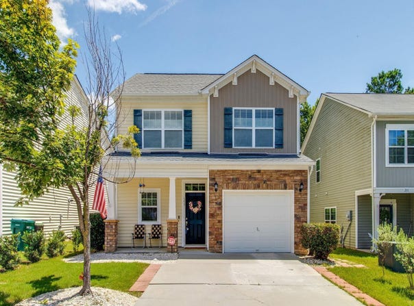 157 Autumn Stroll Court, Lexington, SC 29072-9318