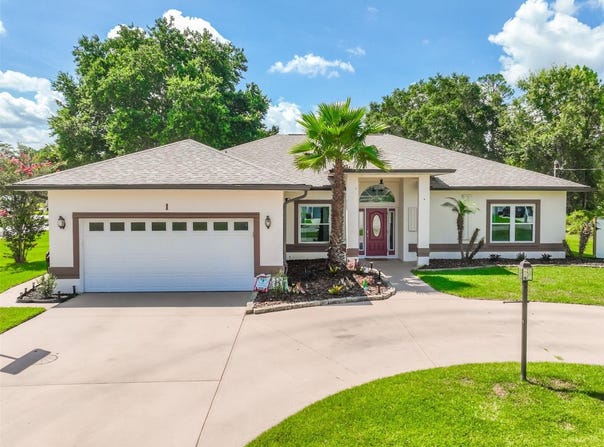 1 SLIPPER FLOWER Path E, PALM COAST, FL 32164