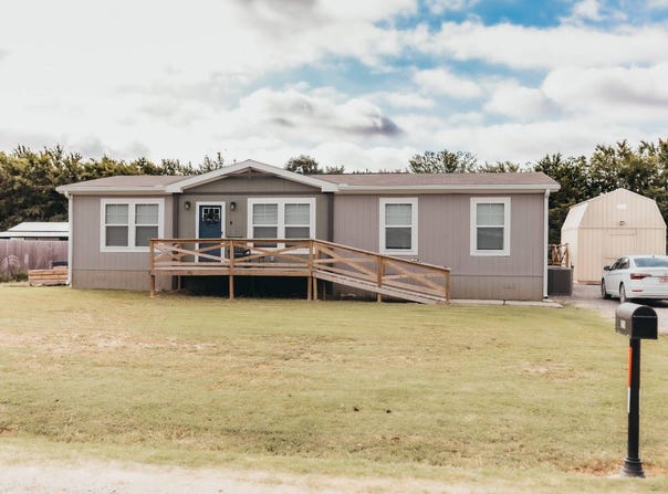 426 Whites Dr, Mead, OK 73449