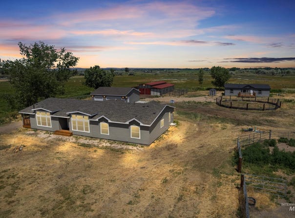 30556 Pet Ln, Parma, ID 83660