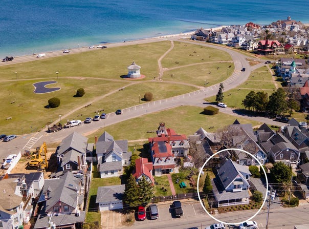 46 Kennebec Avenue, Oak Bluffs, MA 02557