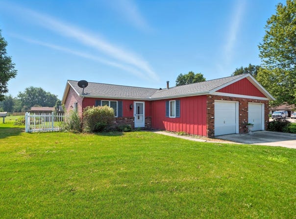 9516 Elk Grove Court, New Haven, IN 46774-1991