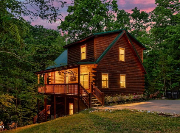 1951 Smoky Cove Road, Sevierville, TN 37862