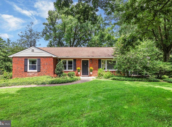 11801 GREENSPRING AVENUE, OWINGS MILLS, MD 21117