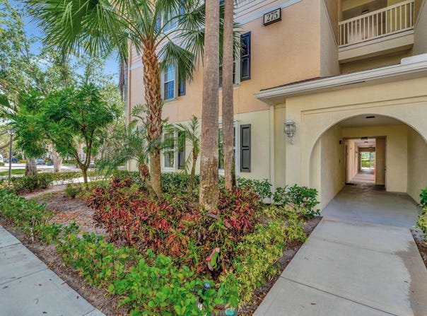 275 Murcia Drive, Jupiter, FL 33458
