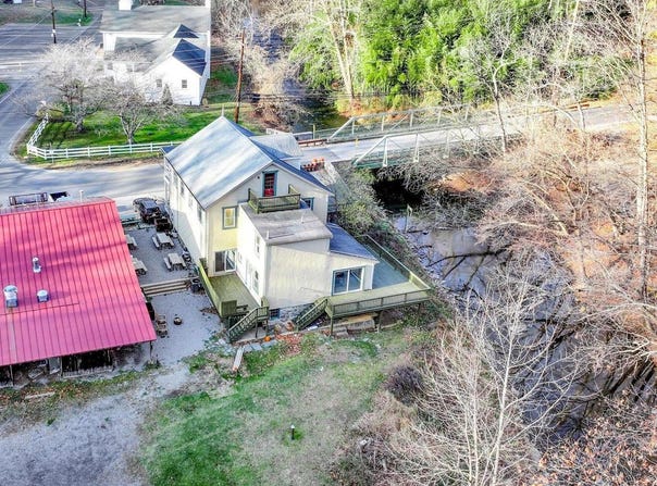 102 LANDENBERG ROAD, LANDENBERG, PA 19350
