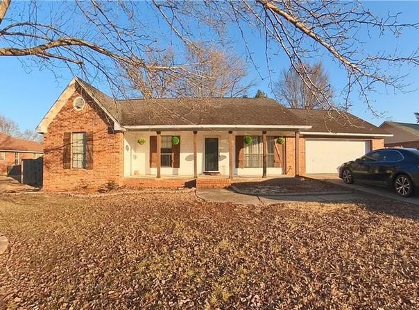 1112  Ashwood Drive, Russellville, AR 72801