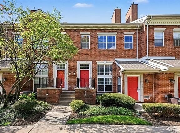 1467 Chesapeake Drive, Royal Oak, MI 48067