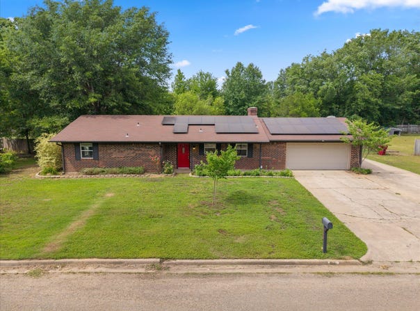 524 Park Lane, Mount Vernon, TX 75457