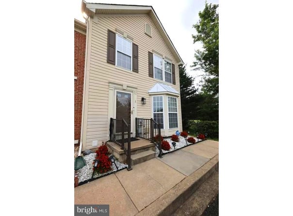 2 N BELLWOODE DRIVE, NEWARK, DE 19702