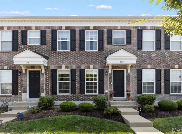 349 Shady Rock Lane, O'Fallon, MO 63368