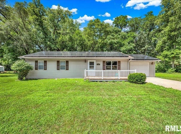 213 LEE Street, North Pekin, IL 61554