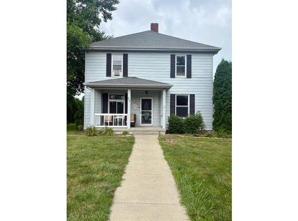 806 N 4th Street, Kentland, IN 47951