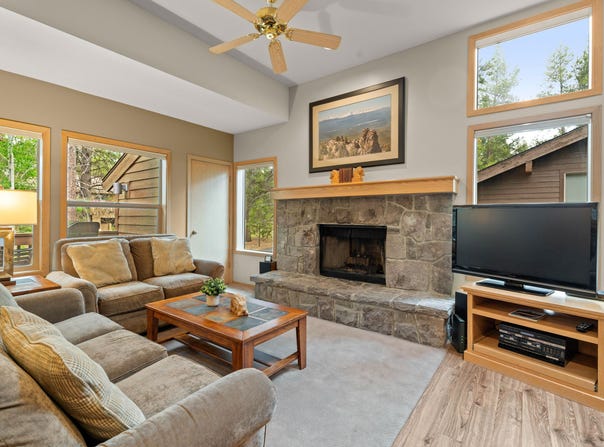 57357 Beaver Ridge Loop, Sunriver, OR 97707