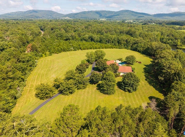 4798 BARN FIELD DR, KESWICK, VA 22947