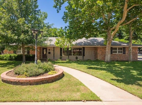 6300 CALUMET Road, Amarillo, TX 79106-2805
