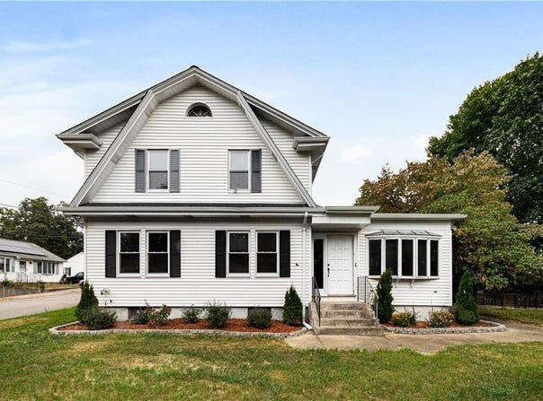 1745 Diamond Hill Road, Cumberland, RI 02864