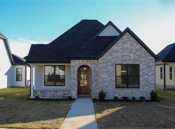 2331 31st Street, Rogers, AR 72758