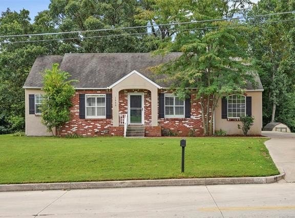 1500 E Line Avenue, Sapulpa, OK 74066