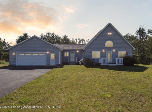 1190 E Helmer Lake Road, Fairview, MI 48621