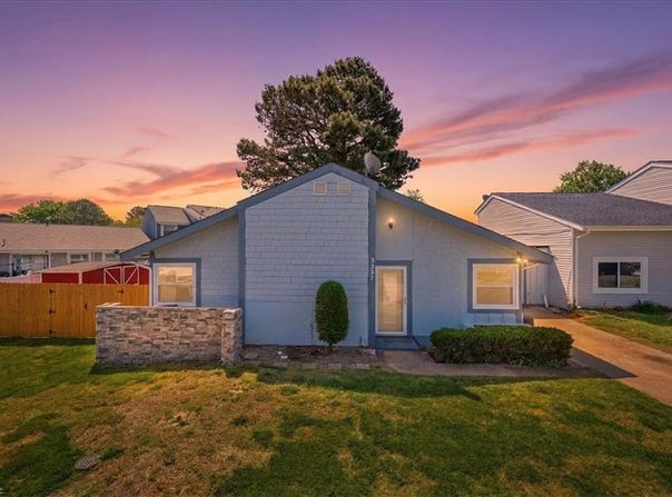3257 Sugar Creek Drive, Virginia Beach, VA 23452