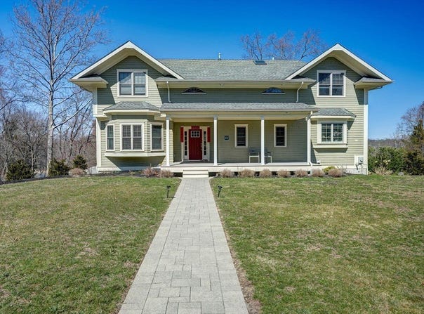 333 Brush Hill Rd, Milton, MA 02186